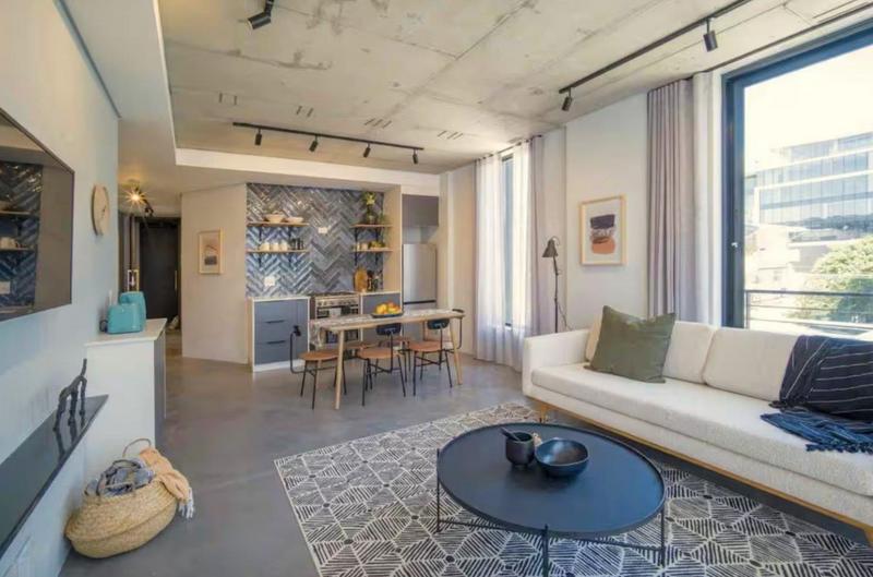 2 Bedroom Property for Sale in Sea Point Western Cape